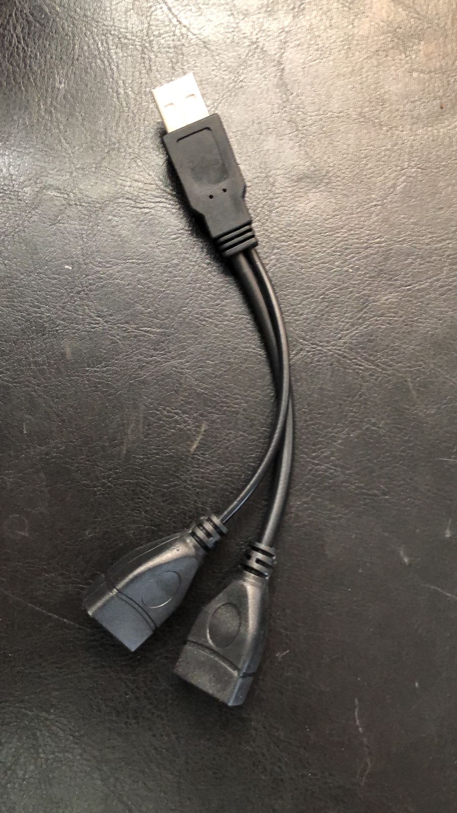 CONECTOR ARTISAN DUAL USB/BT – SMOLA